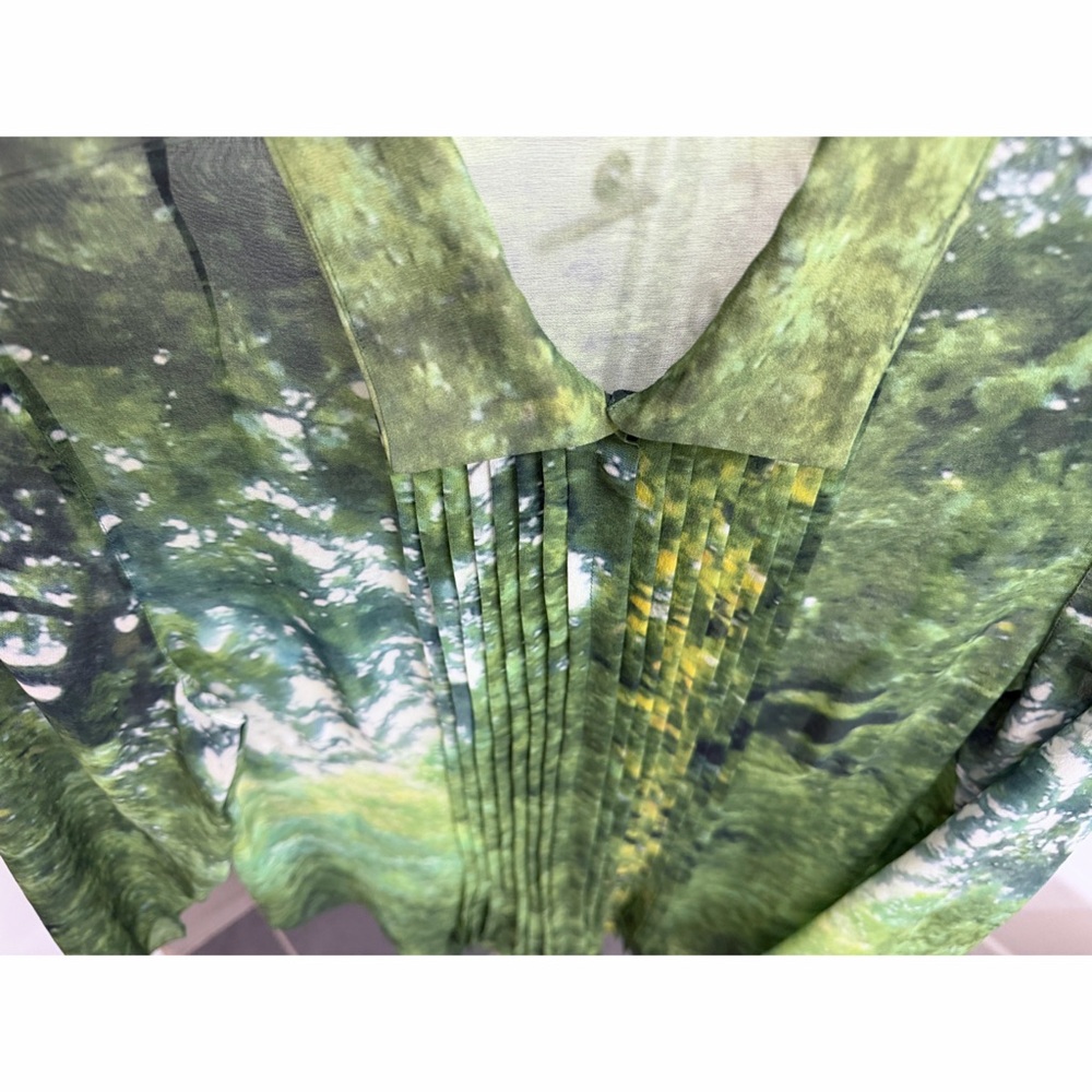 Akris Tree Forest Print Silk Chiffon Blouse Top Pleated Green Foliage Floral 8 - Picture 8 of 16